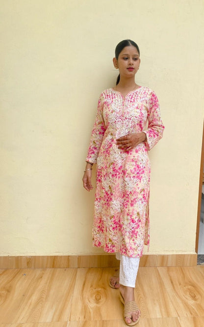 Ahyana Chikankari Mul Mul Kurta - ROYAL CHIKAN CREATION™