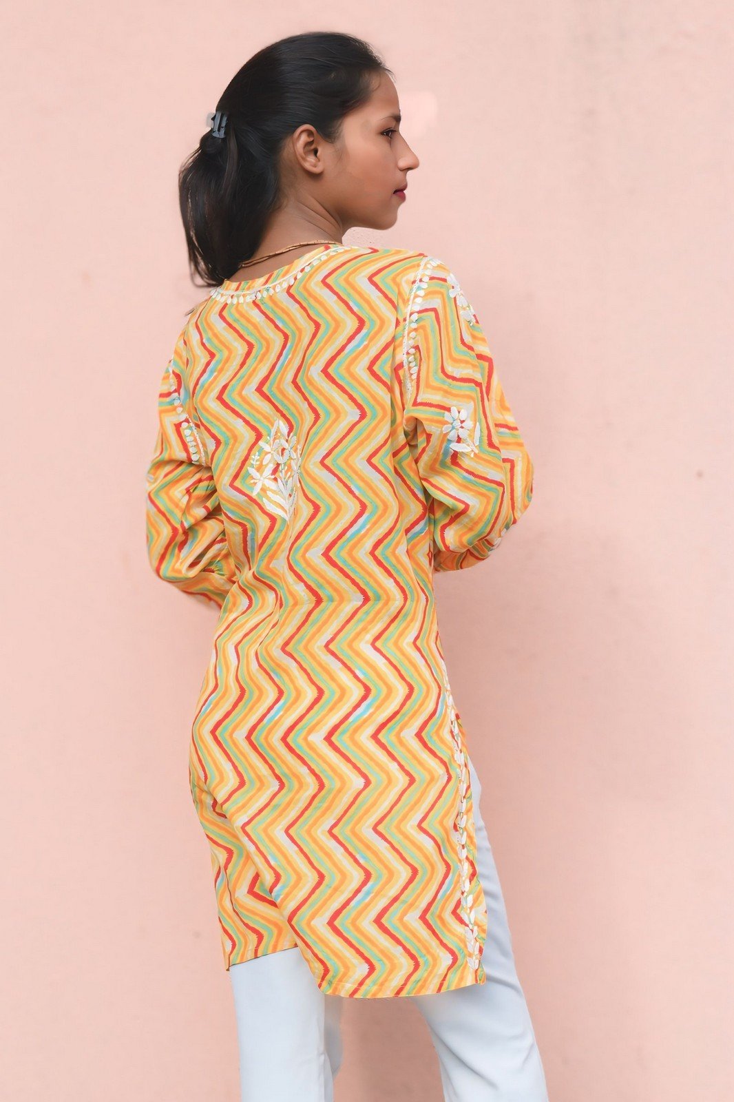 Asma Mul Cotton Zig Zag Laheriya Short Top - ROYAL CHIKAN CREATION™