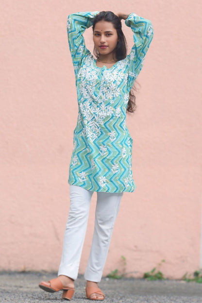 Asma Mul Cotton Zig Zag Laheriya Short Top - ROYAL CHIKAN CREATION™