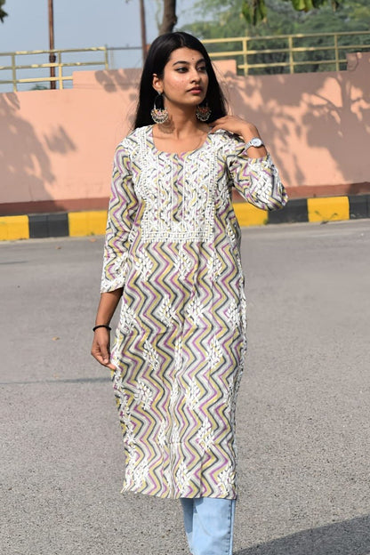 Asma Zigzag Laheriya Cotton Chikankari Kurti - ROYAL CHIKAN CREATION™