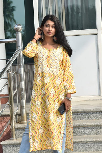 Asma Zigzag Laheriya Cotton Chikankari Kurti - ROYAL CHIKAN CREATION™