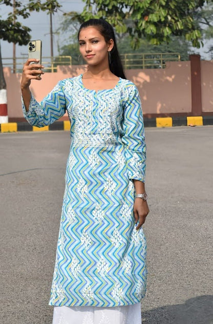 Asma Zigzag Laheriya Cotton Chikankari Kurti - ROYAL CHIKAN CREATION™